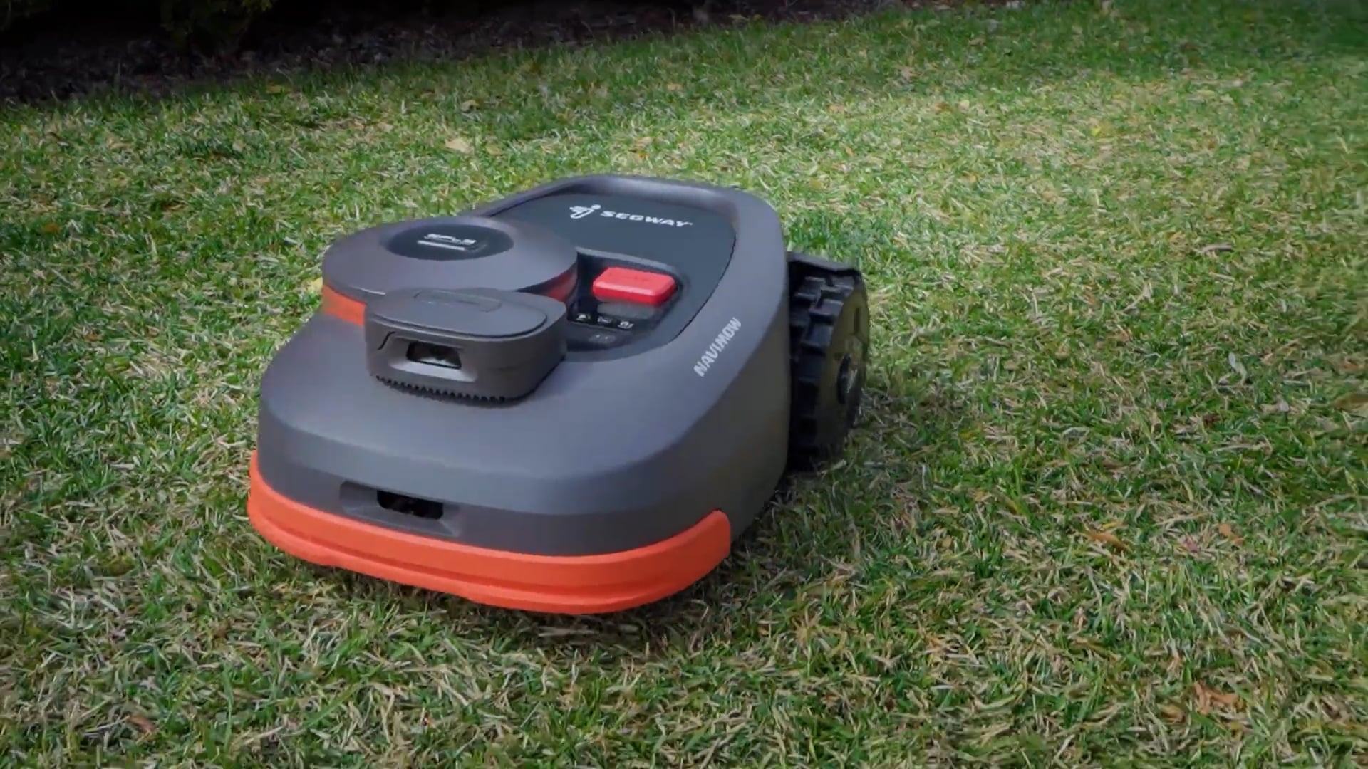 Segway-Navimow-Lifestyle