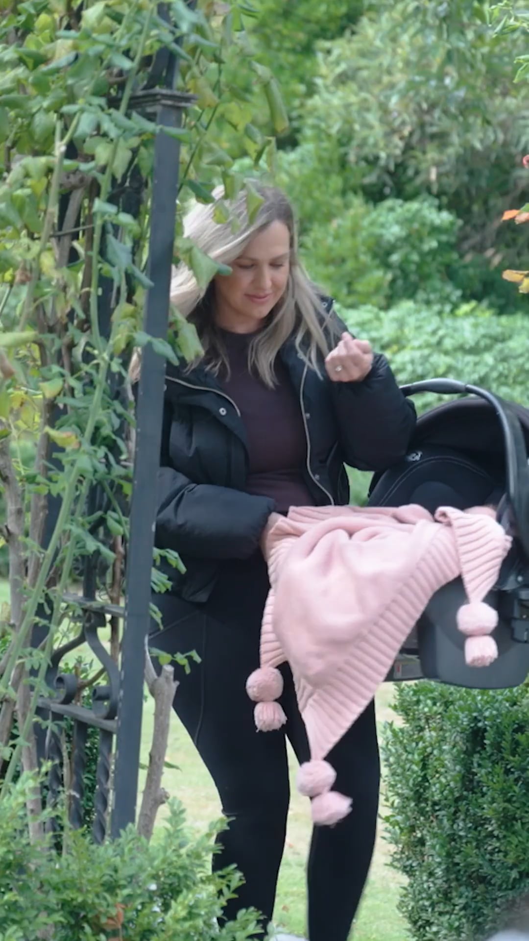 Continuall-Social-Cut