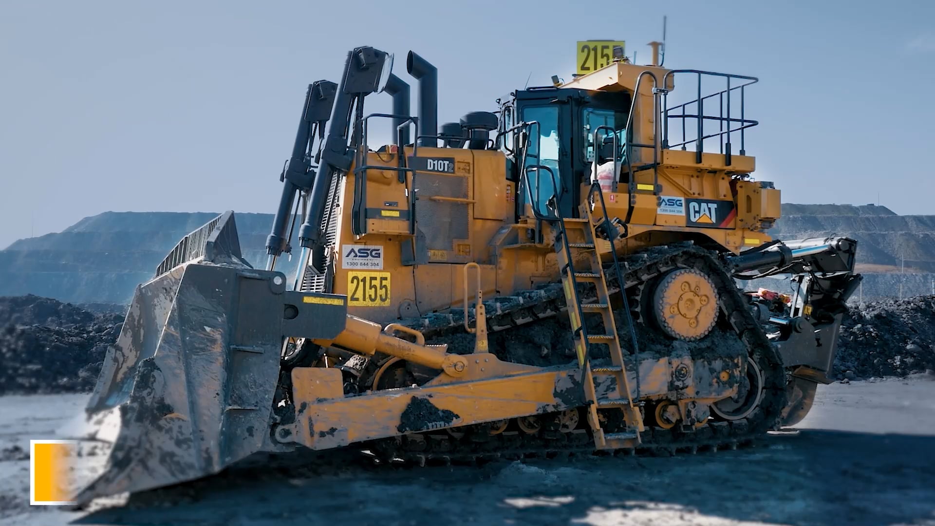 Hastings-Deering-CAT-Dozer